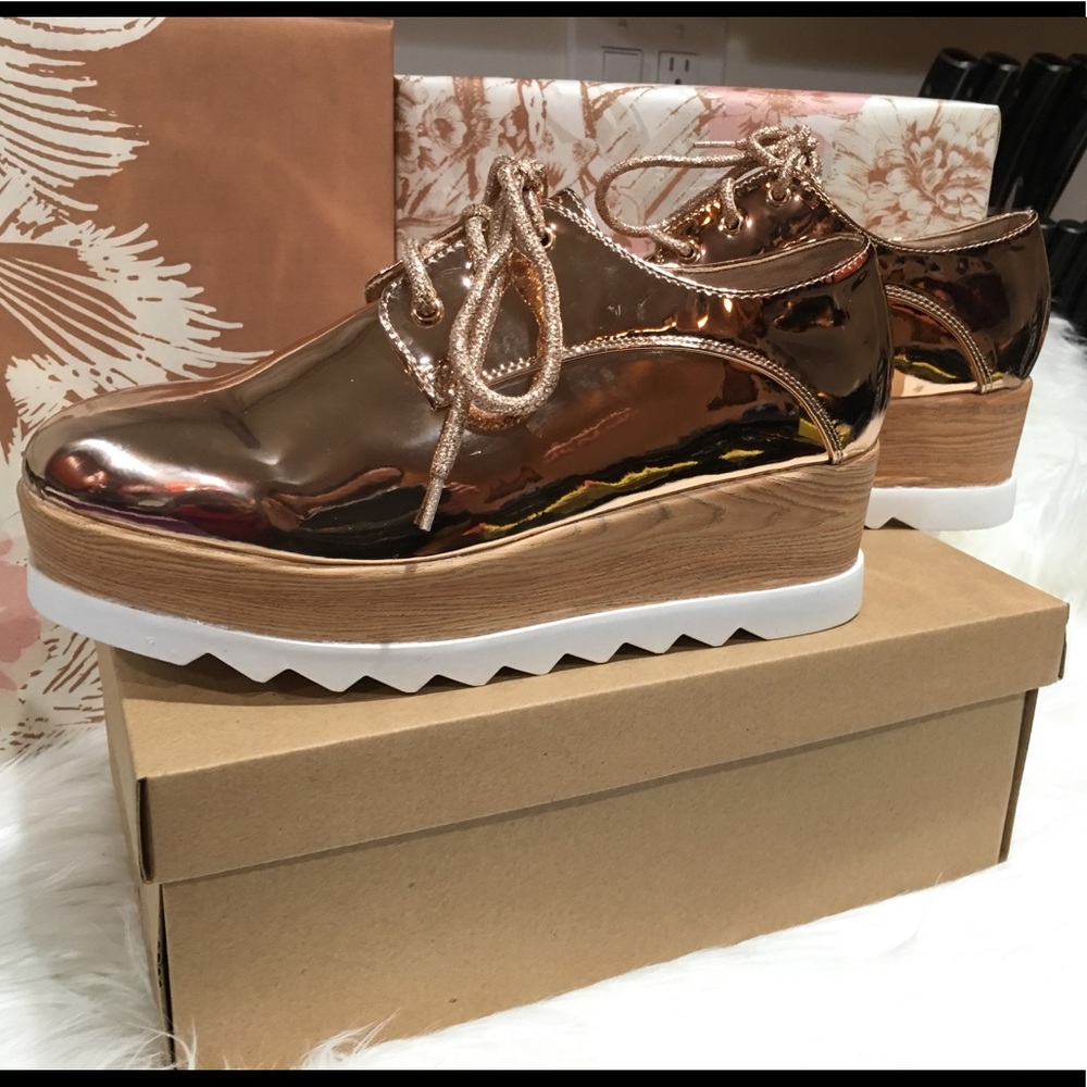 Rose gold platform sneakers - Picture 2 of 4